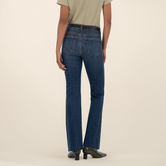 Kut from the Kloth Stella High Rise Flare Size 4 / Intriguing W/Dark Base Wash - Picture 3 of 3